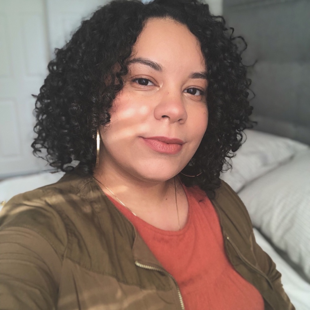 Meet your Posher, Noemi
